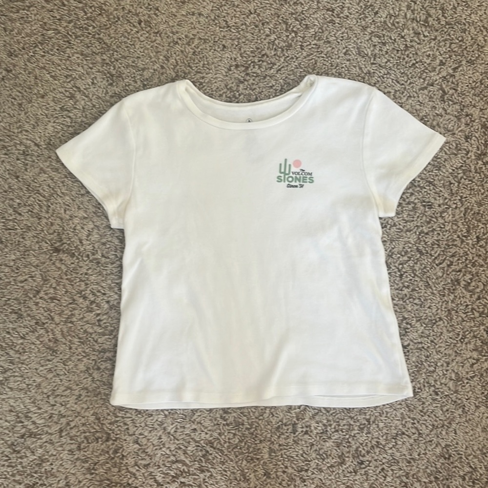 Volcom white fitted cropped tee